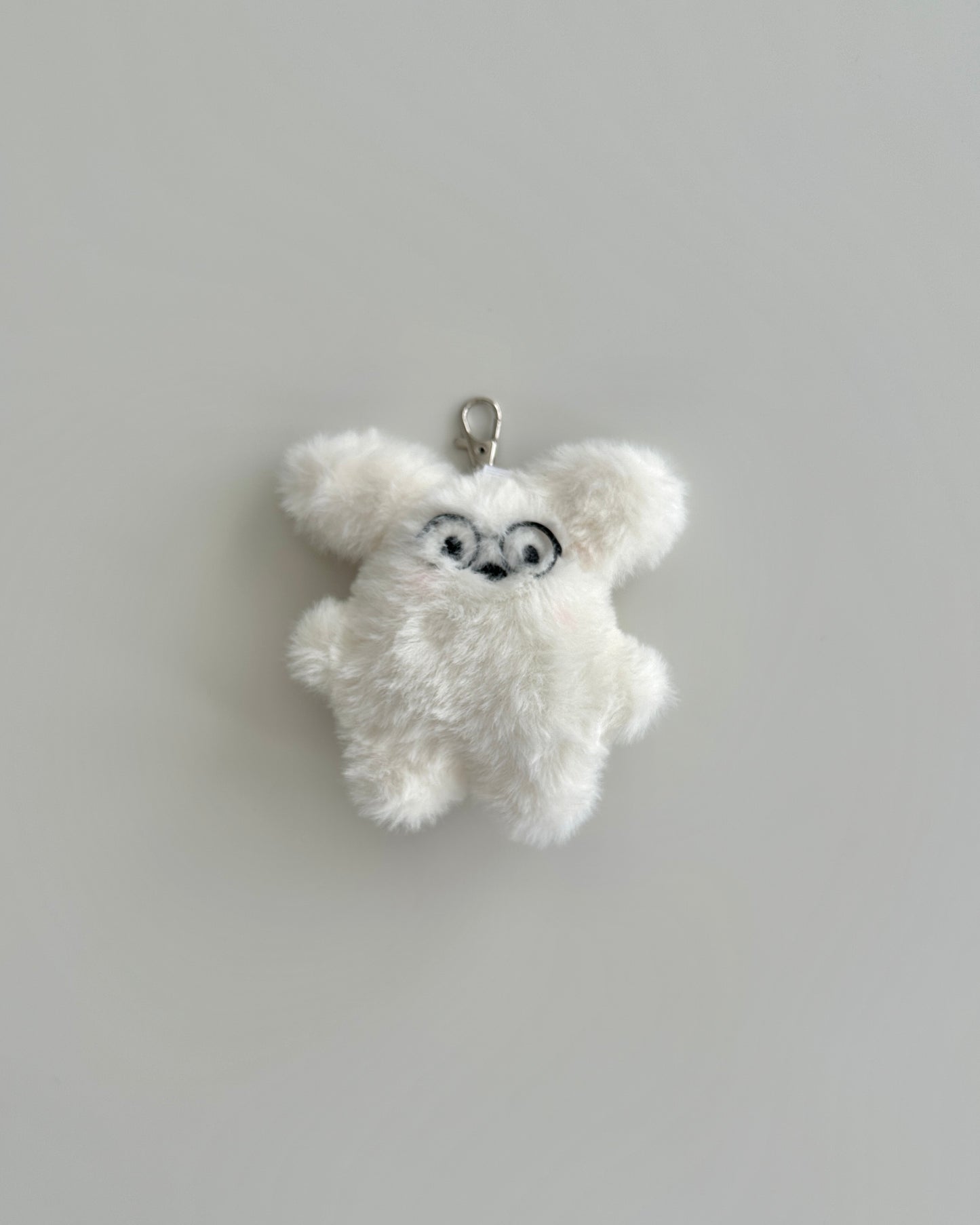 Fluffy white bear keyrings