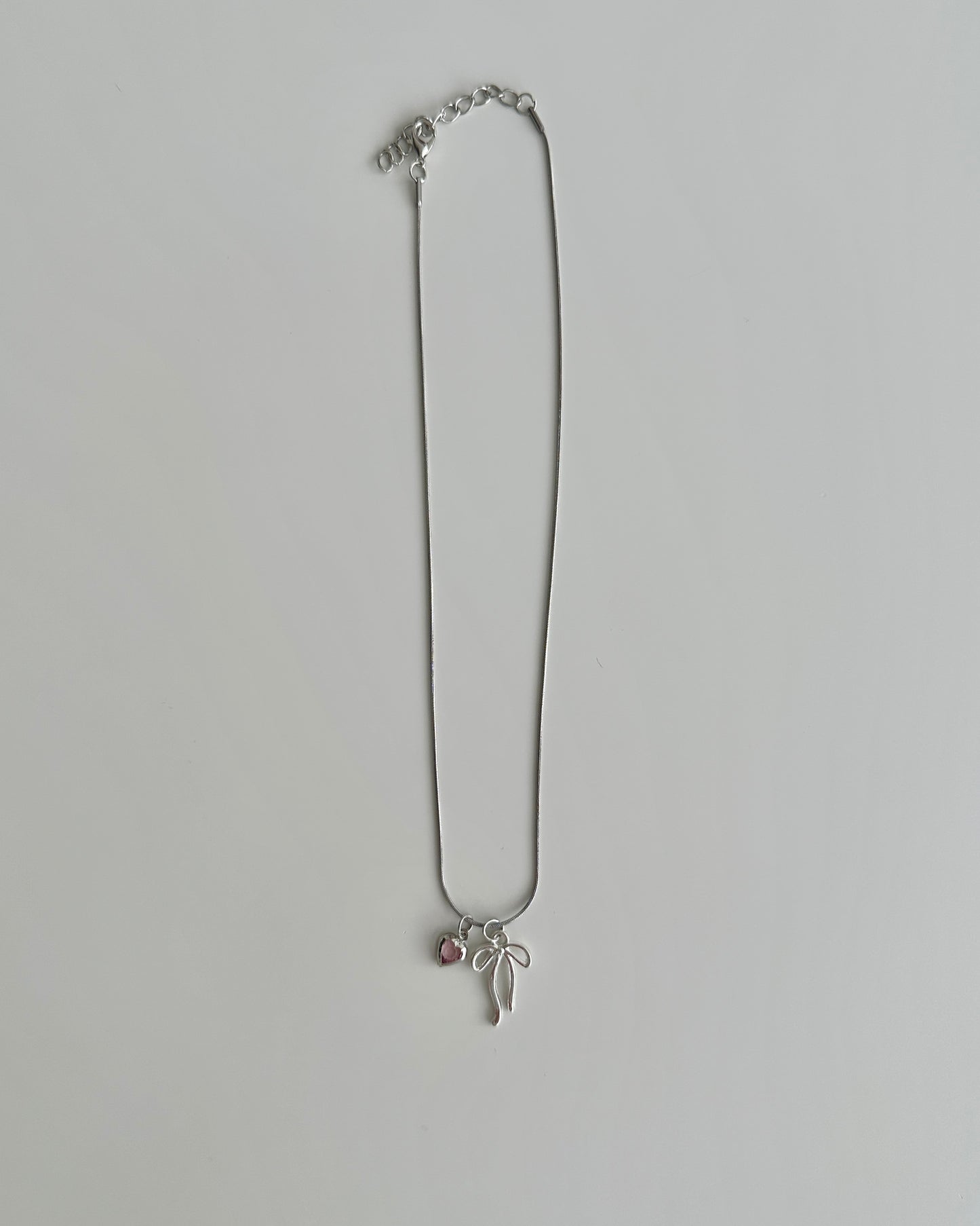 Sweet bow necklace